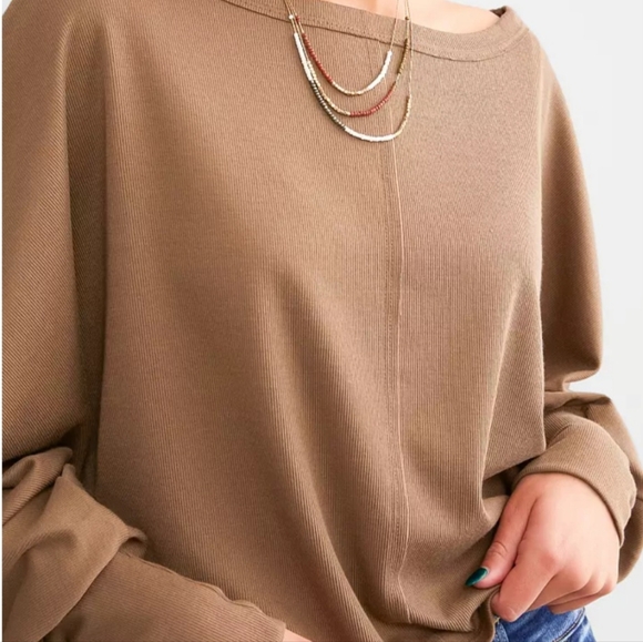 NWPT HYFVE Casual Cutie Oversized Long Sleeve Crop Top Brown Sz Small Ribbed - Picture 3 of 8